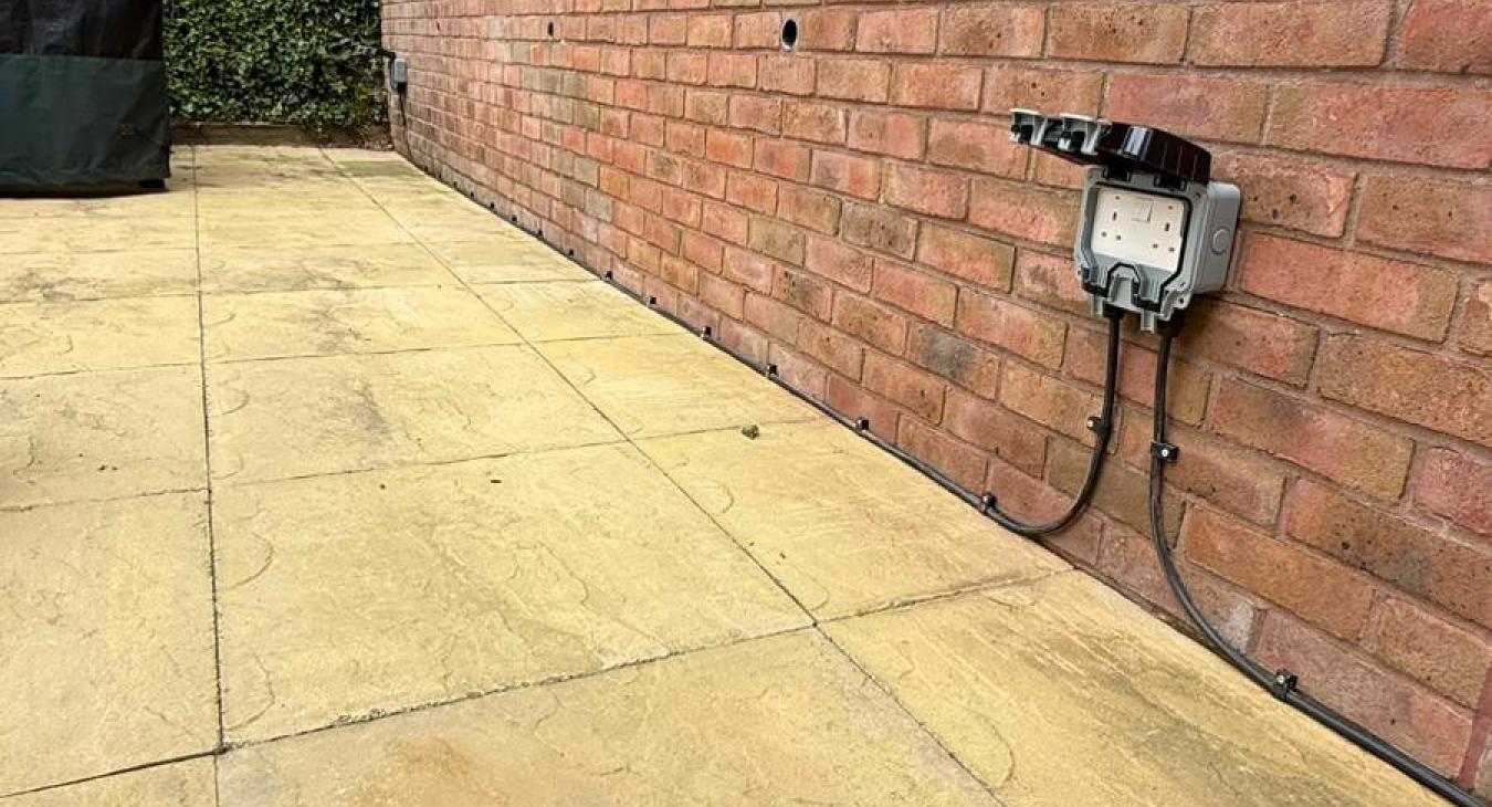 Outdoor Socket Installation - Newton Abbot