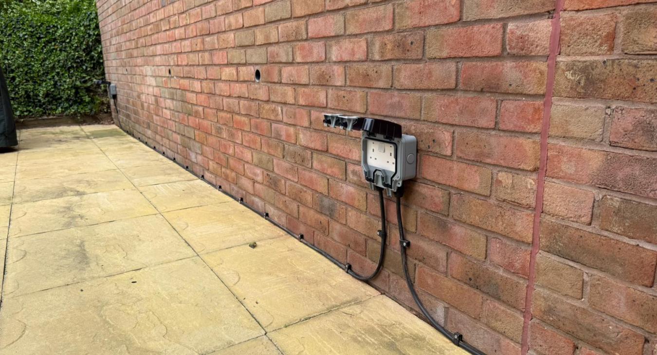 Outdoor Socket Installation - Newton Abbot