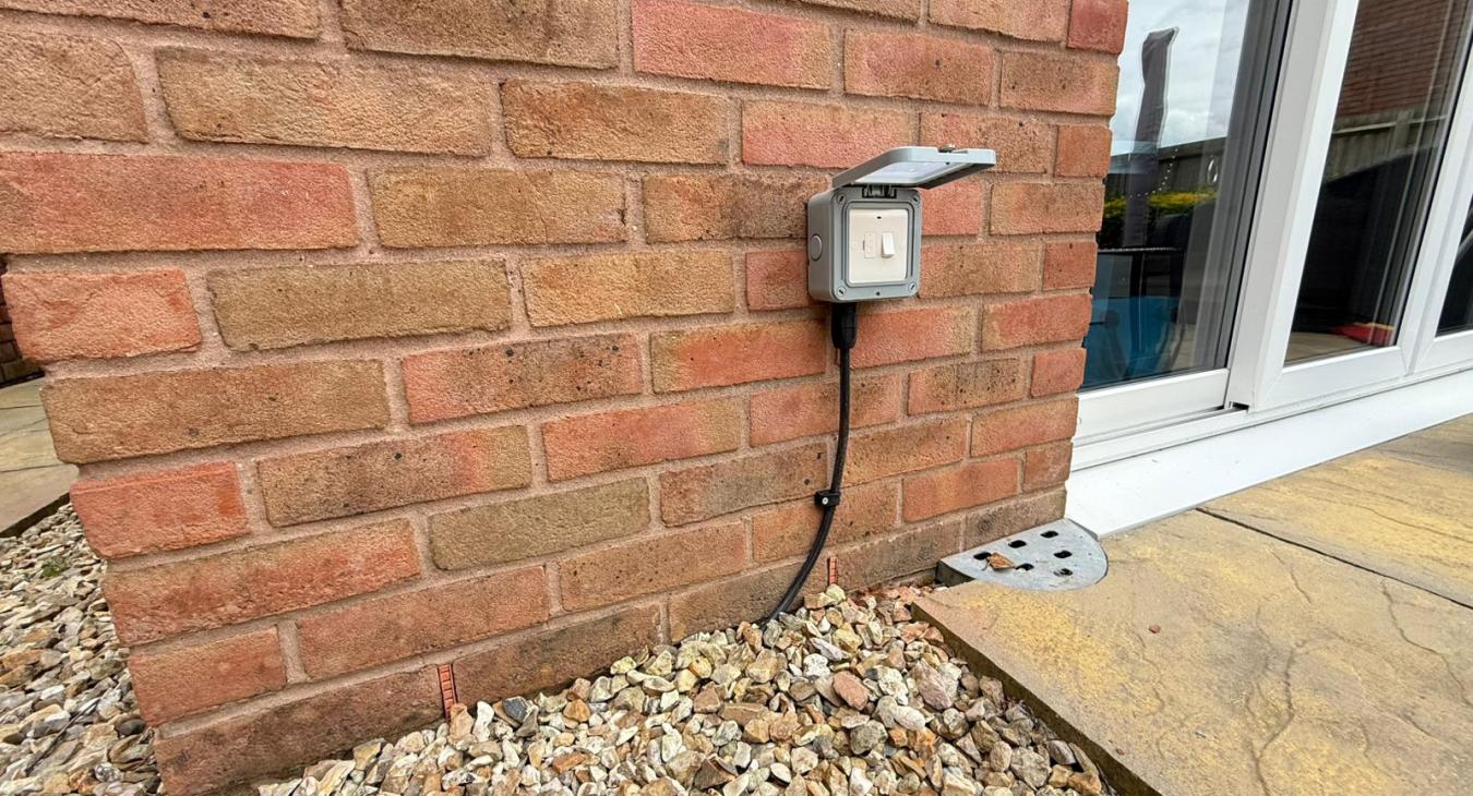 Outdoor Socket Installation - Newton Abbot
