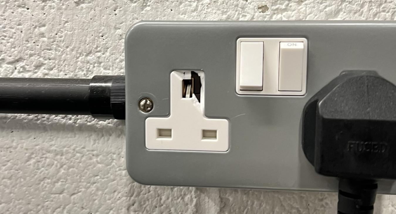 5 Electrical Checks Every Family Home in South Devon Shouldn’t Ignore