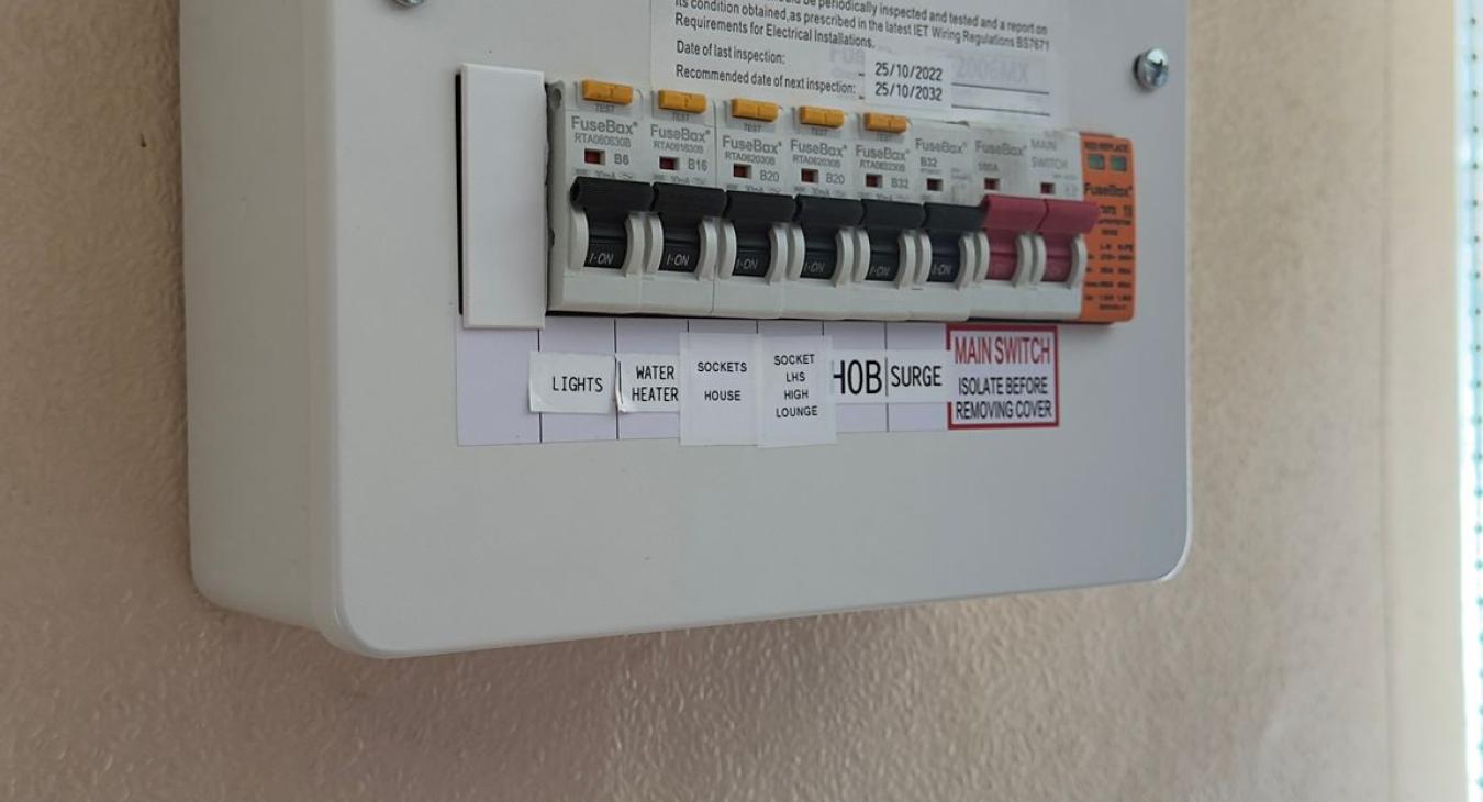 Why Going for the Cheapest Quote Can Cost You More – A Real Job in Exeter